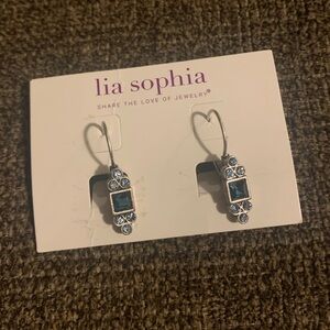 NWT lia sophia blue gemstone earrings